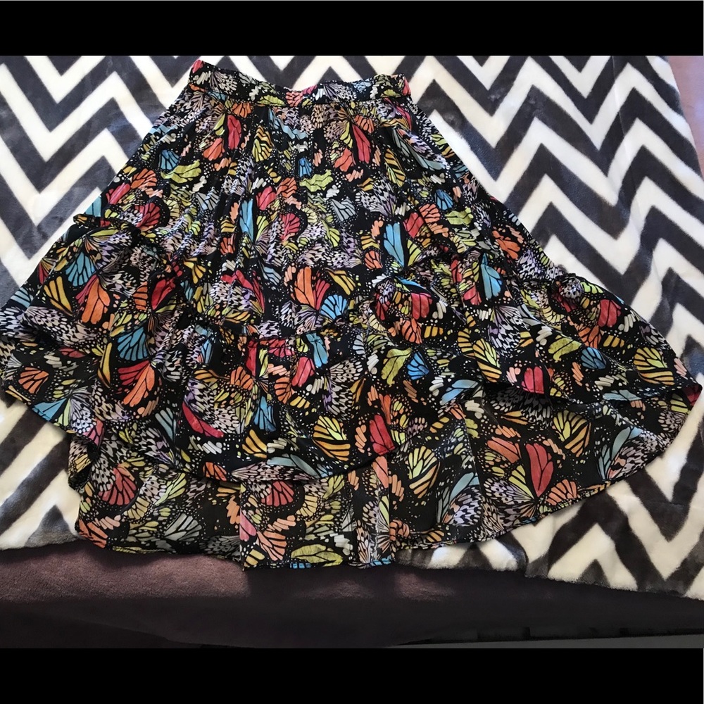 🦋🦋Beautiful butterfly short to long flare skirt